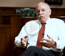 Image from Davis Saperstein & Salomon, P.C. video of Marc Saperstein talking about investigating a New Jersey truck accident