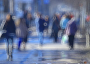 someone with blurry vision due to macular degeneration